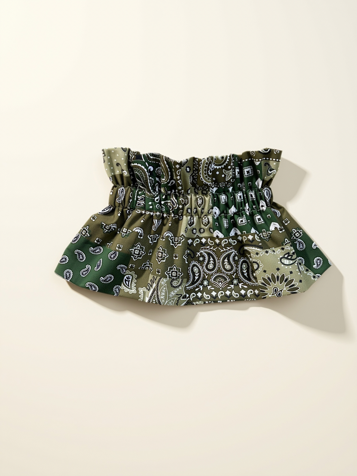 Col bandana vert