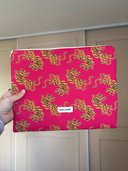 Pochette ordinateur tigre