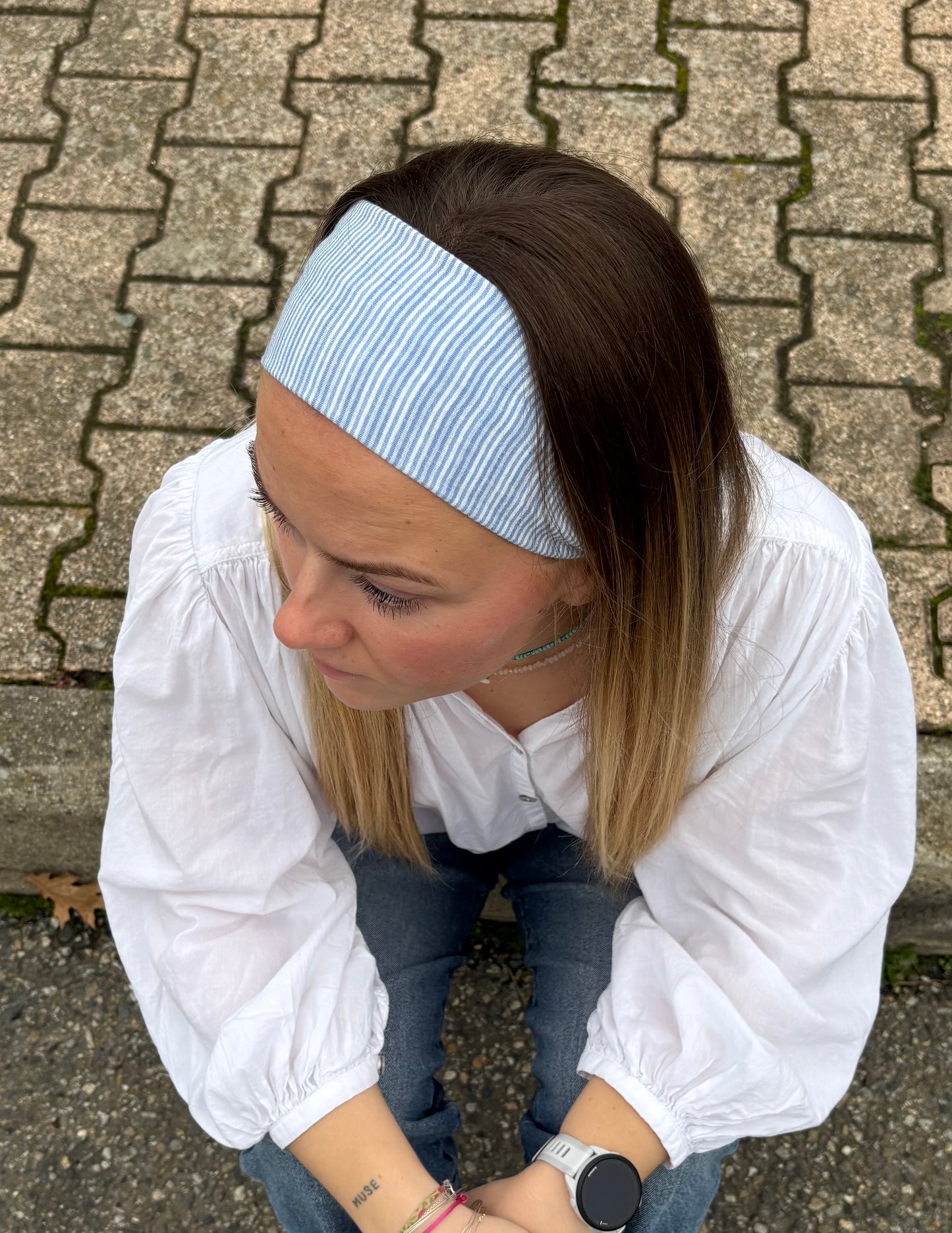 Bandeau rayé bleu