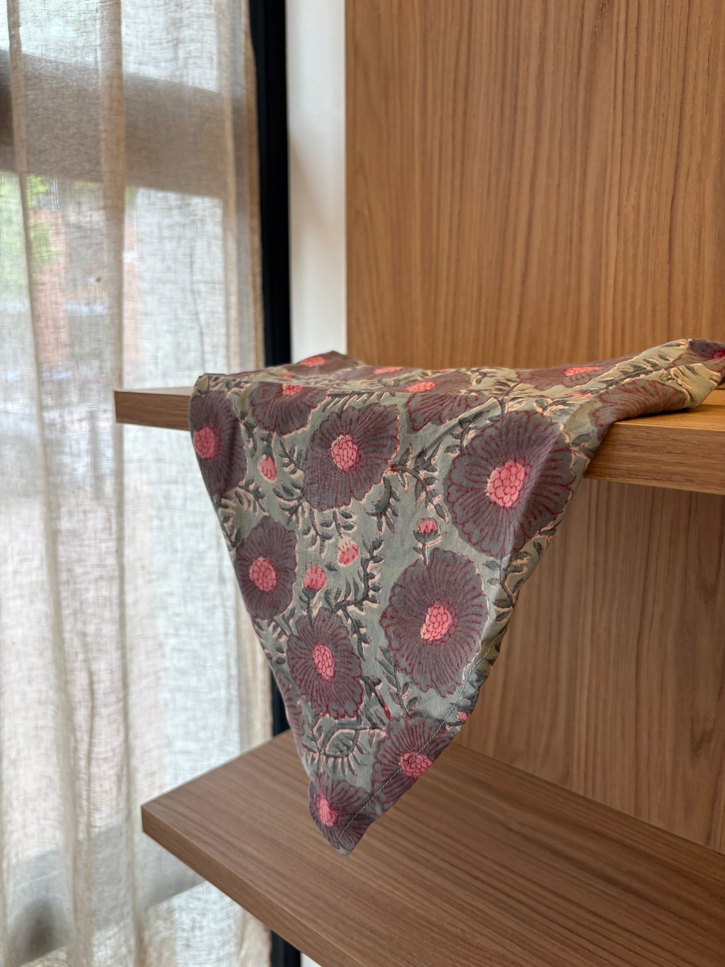 Bandana Capri